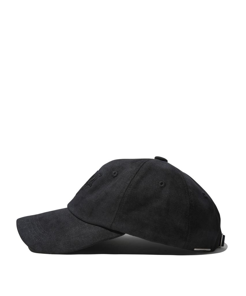 Keoseuuteommellou Black Logo Embroidery Cap Carax25103Bkx