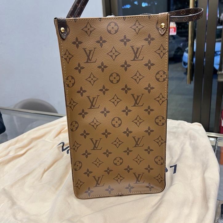 [Tweedehands] Louis Vuitton Onthego GM 'Bruin Monogram Canvas/Bruin Monogram Reverse Canvas' - Zeer Goed #1MX8MJX