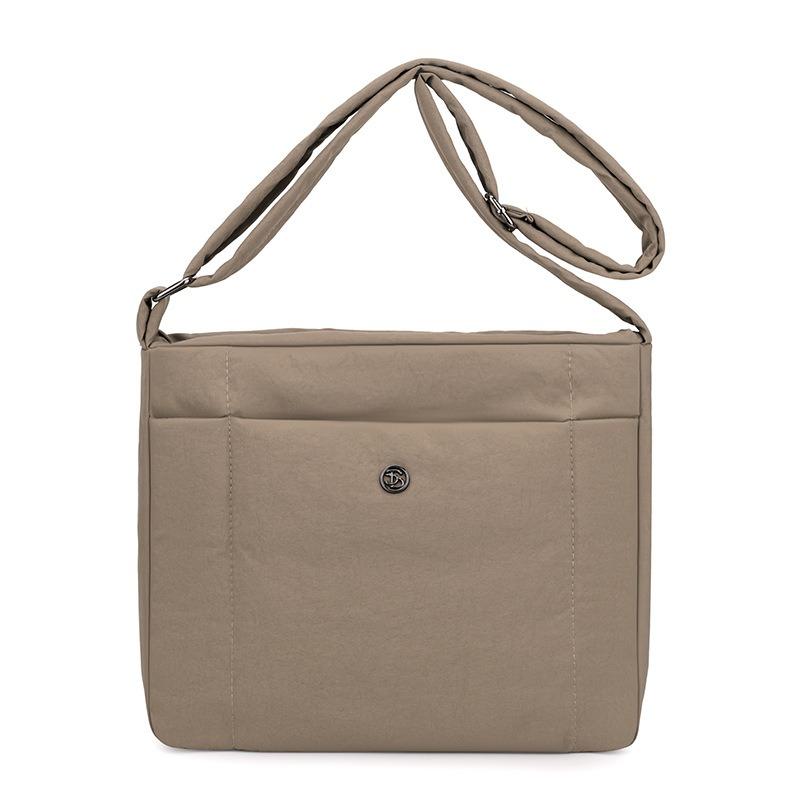 

New women s bag shoulder bag simple fashion satchel popular women s messenger bag commuter shoulder bag multi-compartment bag кофейный