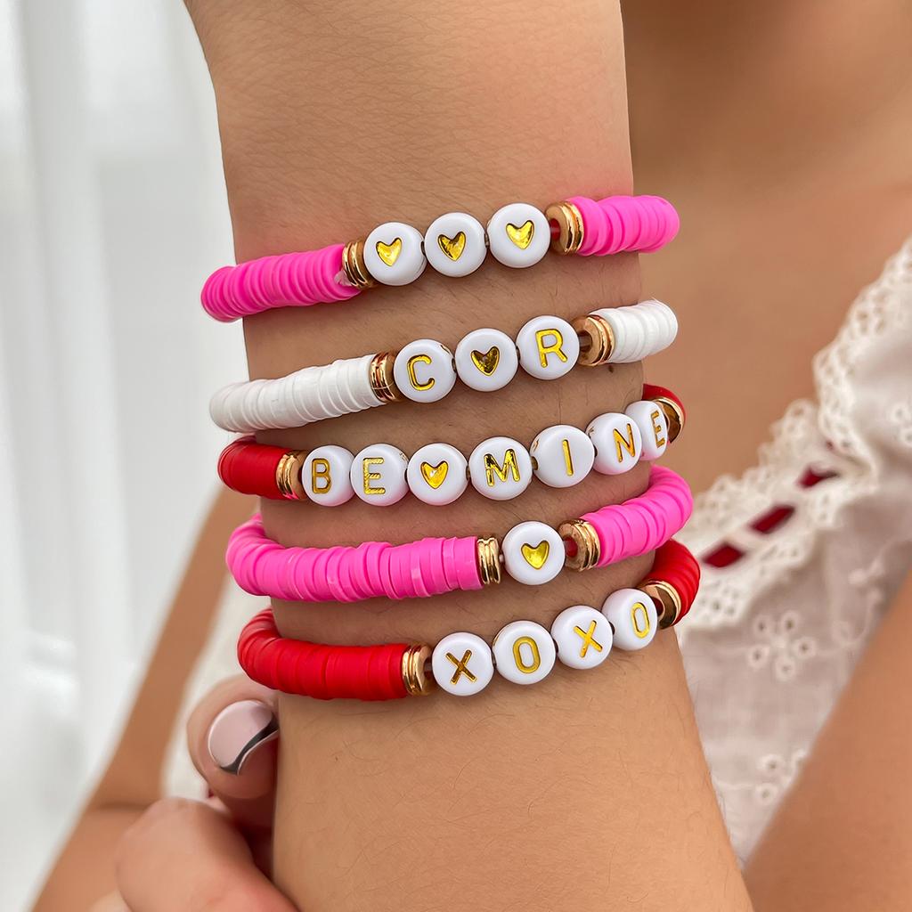 Salircon 5pcs/set Trendy Peach Heart Lips Charm Bracelet for Women Romantic Pink Red Soft Ceramic Bracelet Valentine's Day Gift