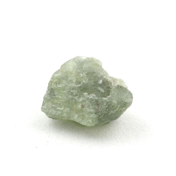 Pierres et Minéraux. Peridot. 2.37 ct. Almklovdalen, Vanylven, Norvège.