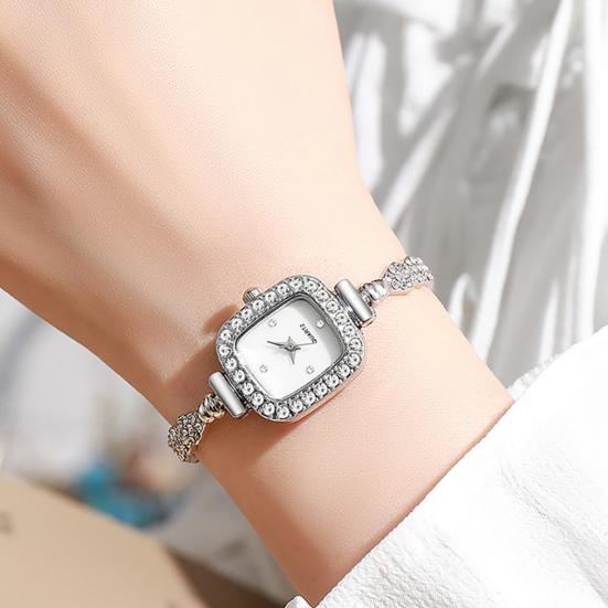 Damen Vintage Petite Armband Zierliches Armbanduhr Kleines Quadrat Analog Quarz Uhr Luxus Damen Dünnes Armband Strass Armbanduhr für Damen Geschenk