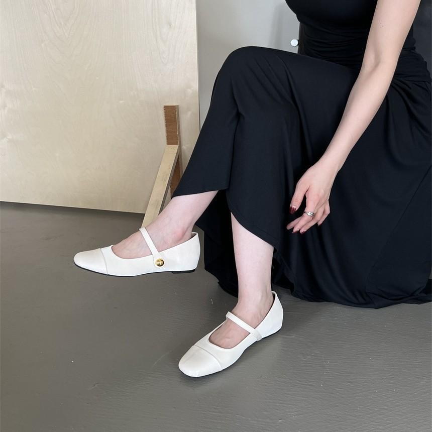 French evening breeze light mouth single shoes women's middle heel 2025 spring Korean version retro gentle temperament fairy thick heel Mary Jane