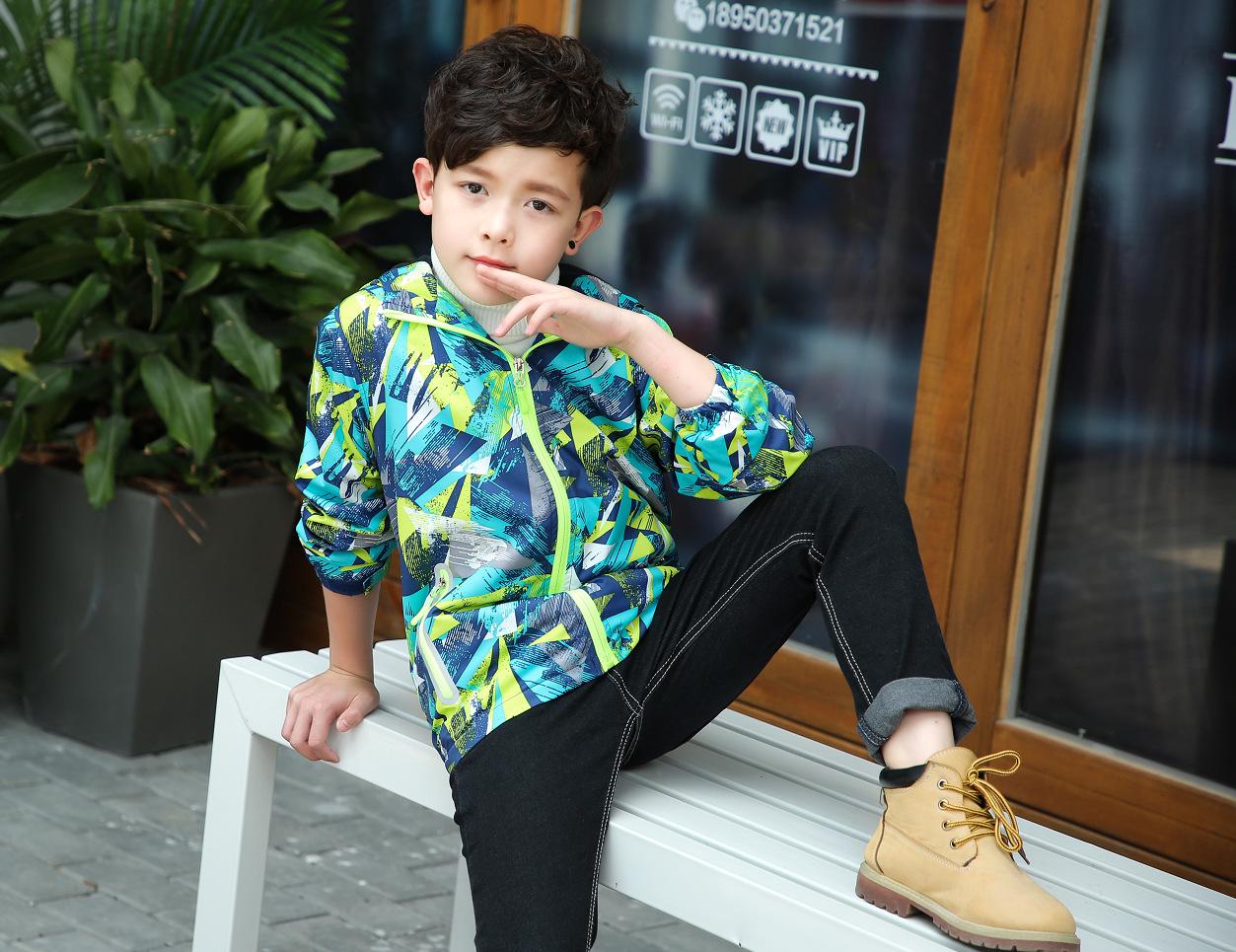 

Children s Windproof Jacket for Outdoor Activities (Ages 6-14) - Autumn/Winter Activewear Coat L