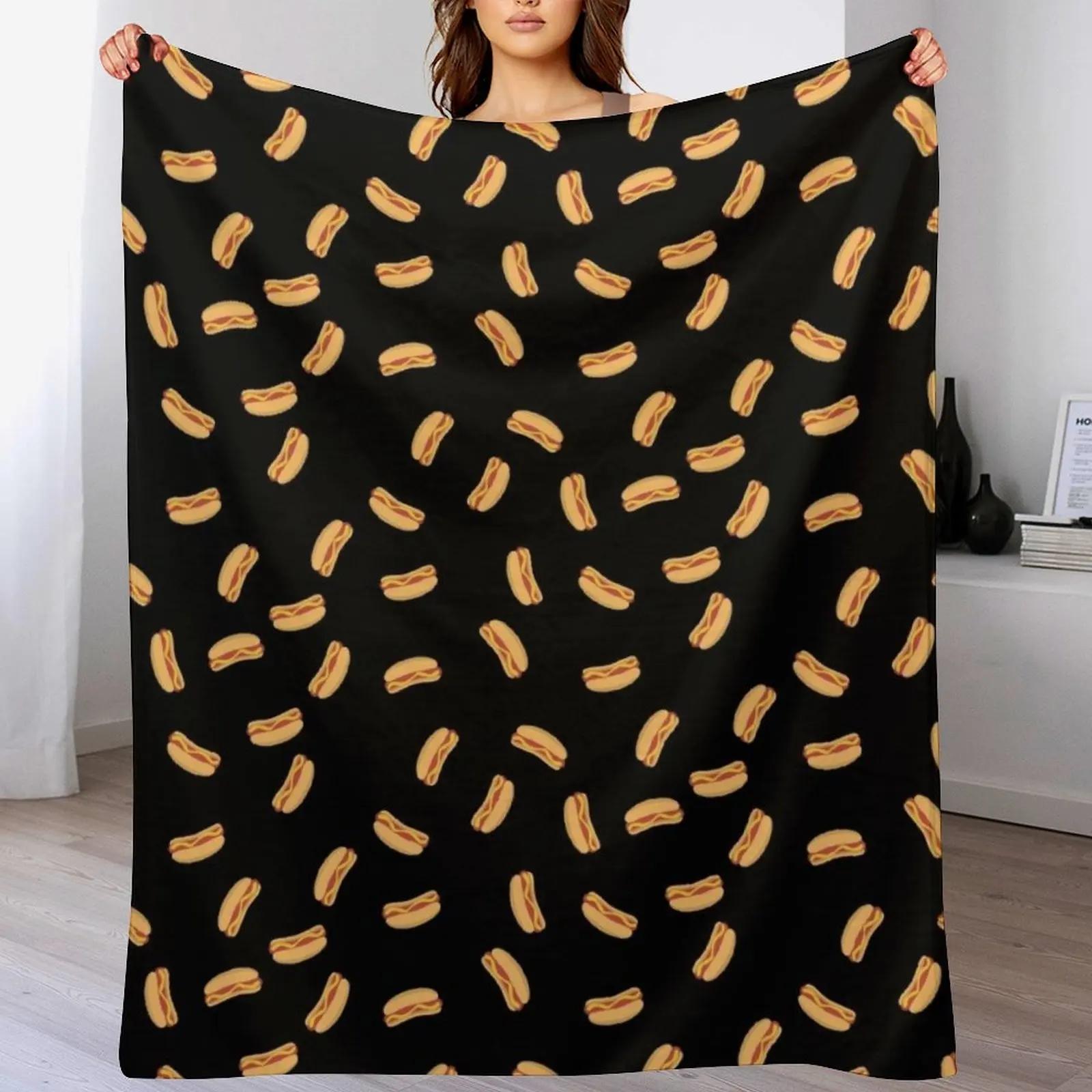 Hotdogs in black Throw Blanket Machine Washable Soft Warm Blanket 102x76cm(40x30in)