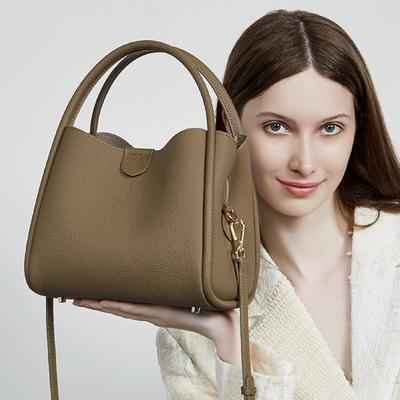 Super Hot Genuine Leather Women's Bag Spring and Summer New Simple and Versatile Crossbody Bag Popular with Hand Bucket Bag This Year