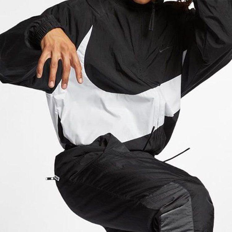 Nike Großer Swoosh Gewebte Statement-Jacke AR3132-010