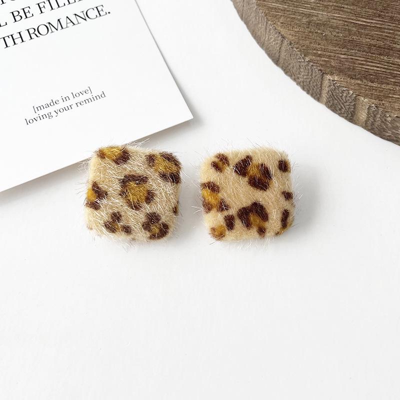 

Ретро серьги-пусеты и клипсы из стерлингового серебра с леопардовым и геометрическим узором для женщин