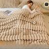 Ultraweiche Decke aus Kunstkaninchenfell Warme Plüschdecken mit Streifen Konditionierungsdecke Flauschige Überwürfe für Couch Sessel Sofa