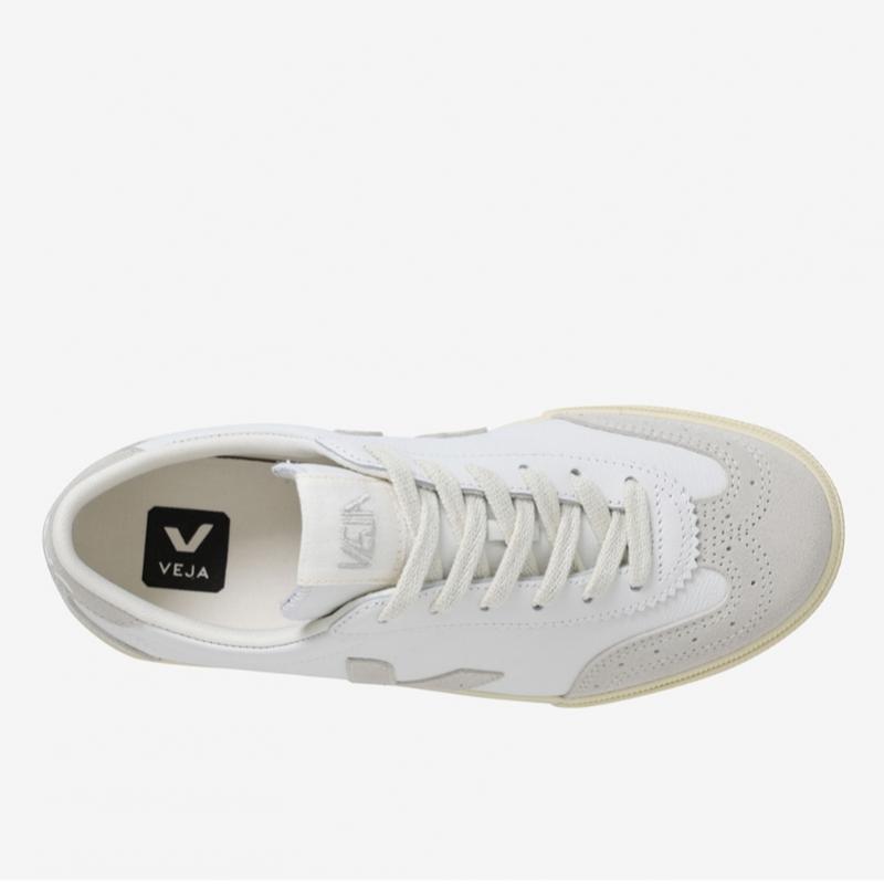 Veja Unisex Leather Sneakers Volley Svju243vo20 852