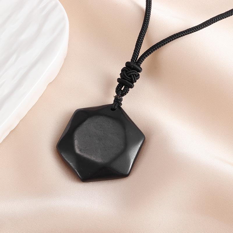 

Русский геометрический кулон-звезда в стиле ар-деко - Украшения ручной работы чёрный