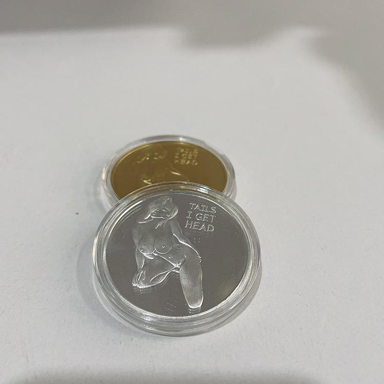 Gold-Plated Russian Sexy Girl Commemorative Coin - Silver-Plated Badge