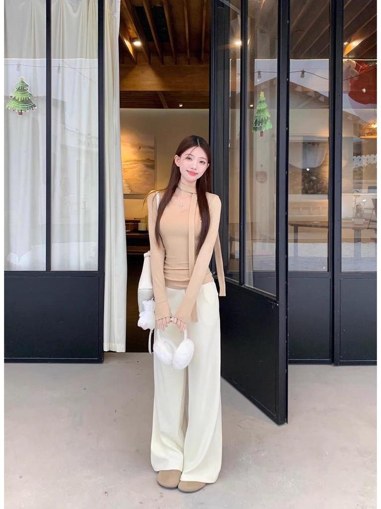 Korean Style V-Neck Turtleneck with Ribbons: Women's Slim Fit Long-Sleeve Top for Autumn and Winter