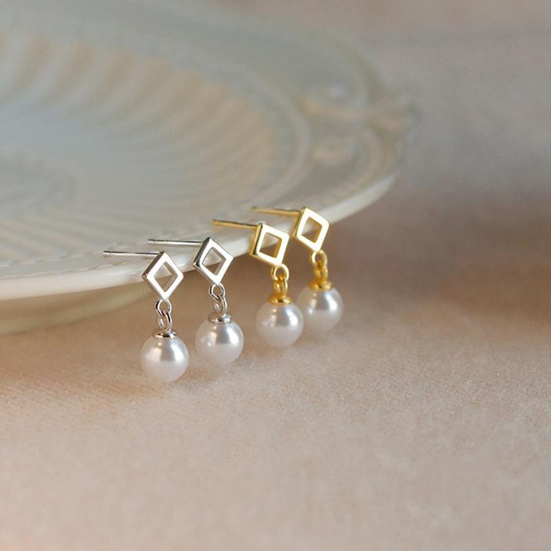 Square Pearl Pendant Earrings, Women's High-end Sense, Light Luxury, Niche Design, Unique Temperament, Cold Earrings, Earrings.