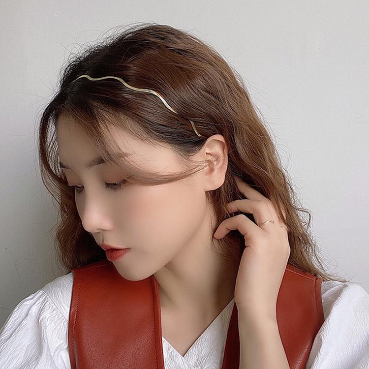 Dámská minimalistická kovová tenká obruč do vlasů