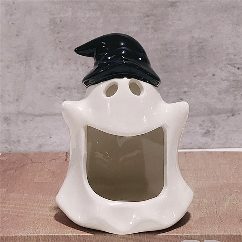 

Cute Ghosts Candle Holder Ceramic Ashtray Candlestick Ornaments Hand-made Candle Holder Halloween Festival Seasonal Decoration Ceramic