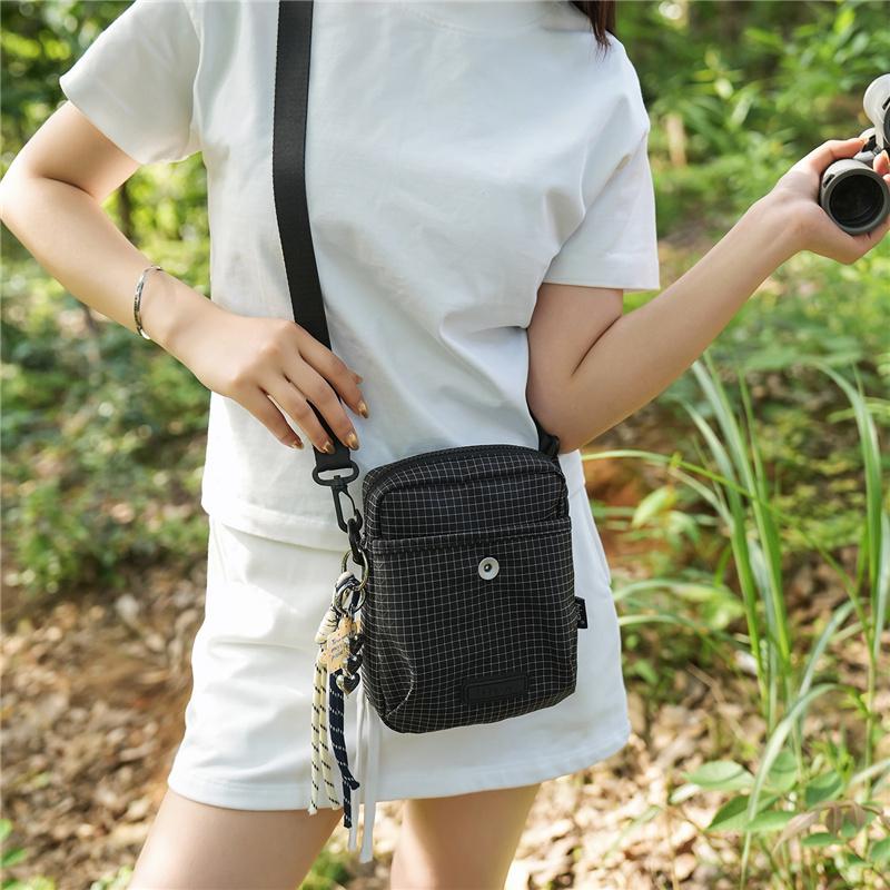 Tooling Style Small Square Bag Unisex Outdoor Crossbody Bag Waterproof Mobile Phone Shoulder Bag