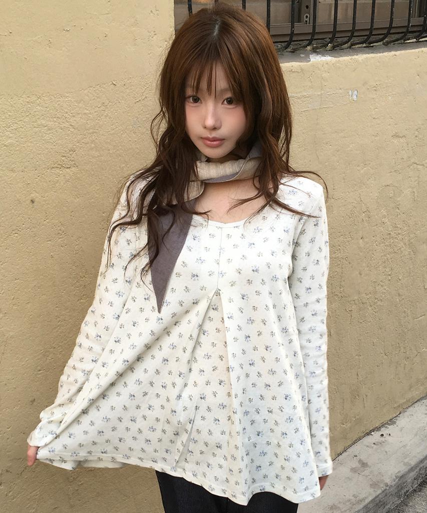 OAFISH Floral Tuck Longsleeve, Cream