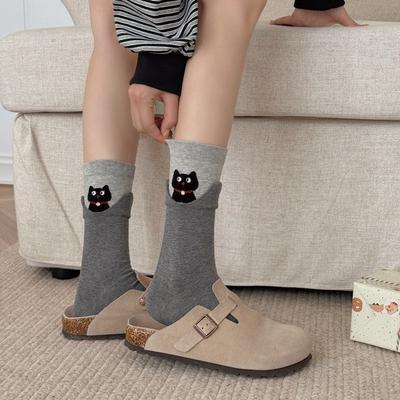Cartoon Women's Socks Design, Double Flared V Cat Boneless Socks, Trendy Socks, Cute Mid-calf Socks