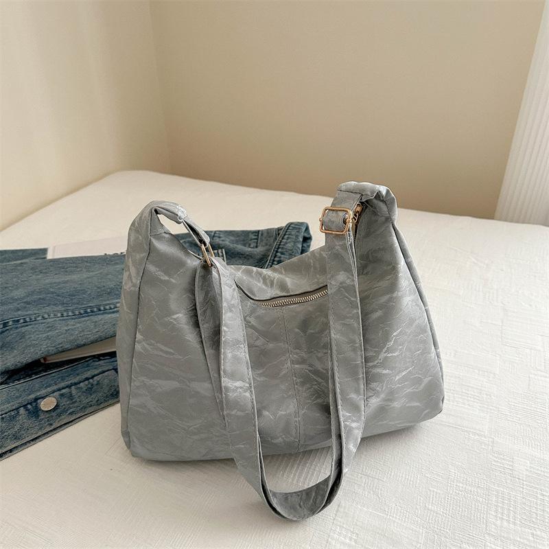 Casual New Style  Personalized  Beautiful  Solid Color  Large Capacity  Fashionable  Fashionable  Summer  Fashionable  Tote Shoulder Bag for Women