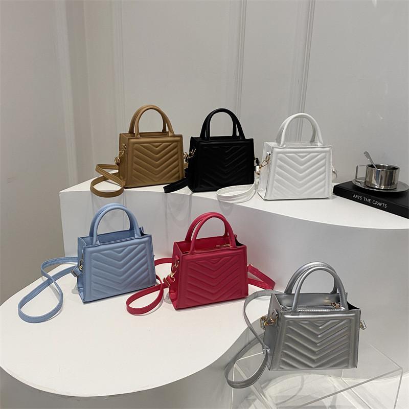 Elegant Pu Leather Small Square Handbag For Women With Trendy Urban Minimalist Style