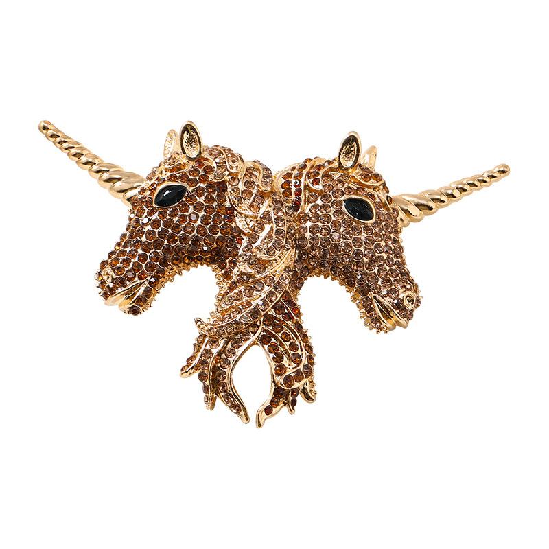 Double headed horse, European and American animal series, retro versatile full diamond, fashionable niche clothing accessories