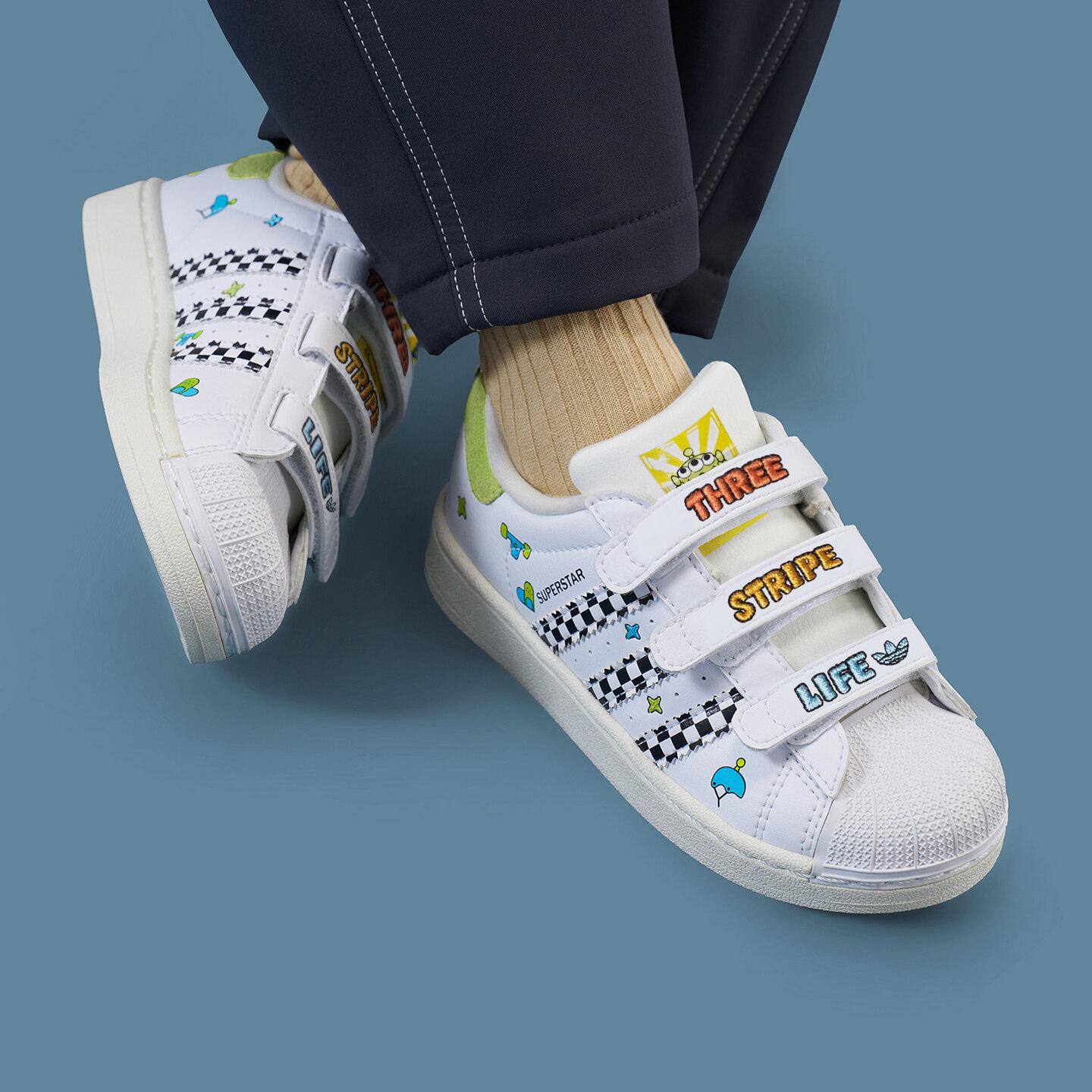 Adidas Originals Superstar 2 Low top Kids Skateboarding Shoes White G 34