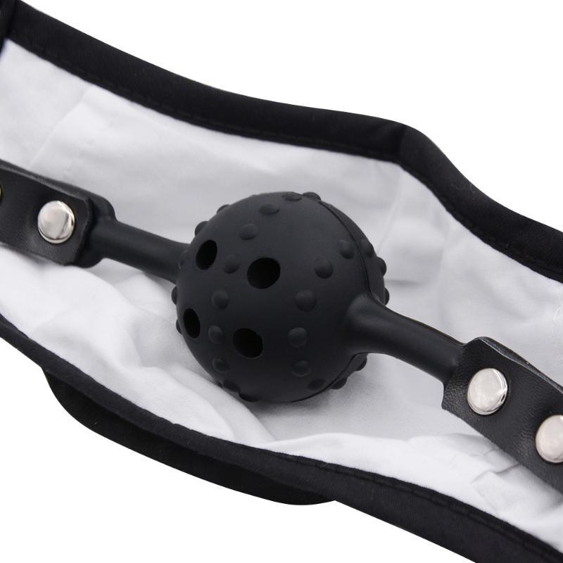 1Pcs Breathable Silicone Ball Gag Mask Adjustable Straps Soft Lining For Couples Intimate Role Play Games