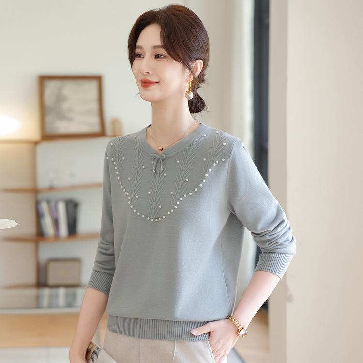 Spring and Autumn New Mom Fashion Western-style Knitwear Middle-aged and Old Women's Round Neck Diamond-encrusted Sweater Bottoming Shirt