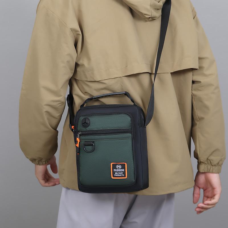 Neue wasserdichte Herren-Umhängetasche - Multifunktionale Crossbody-Sling für Outdoor- & täglichen Gebrauch (Lässig & Langlebig)