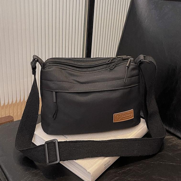 

Женская повседневная сумка через плечо из нейлоновой ткани с несколькими карманами, небольшая вместимость, сумка-хобо, весенняя модная сумка-мессенджер чёрный