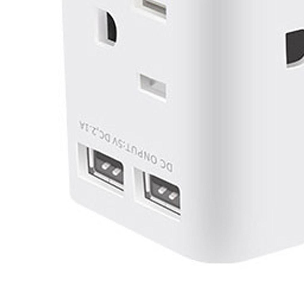 Multi Plug Outlet Extender Electrical Wall Outlet Splitter with 4 15amp AC Outlets 2 USB Ports
