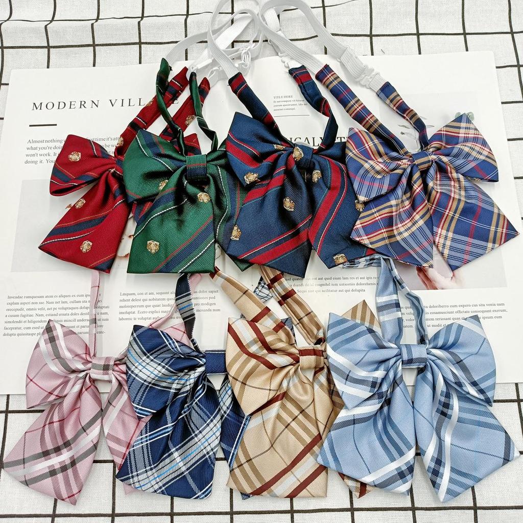 Plaid Flower Collar Bow Tie - Korean Fashion Harajuku Style for Women & Students.