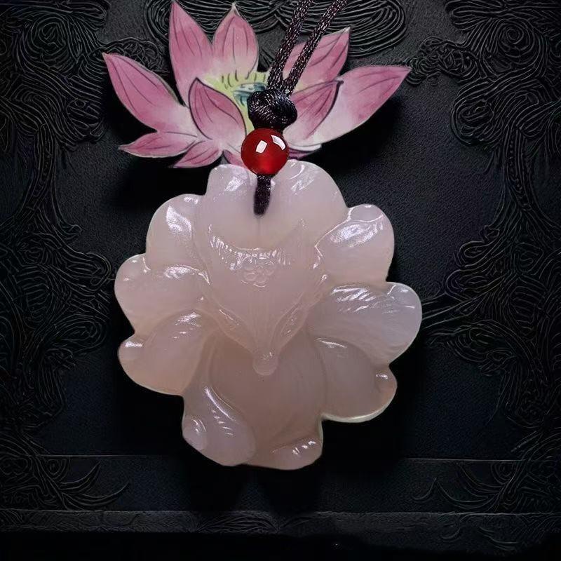 

Pendant Nine-tailed Fox Qingshui Pretty Large Nine-tailed Fox Pendant Necklace 50CM