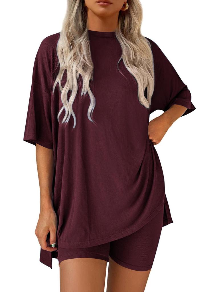 2026 Euro-American Casual Solid Color Loose-Fit Short-Sleeved Top & Shorts Two-Piece Sports Set