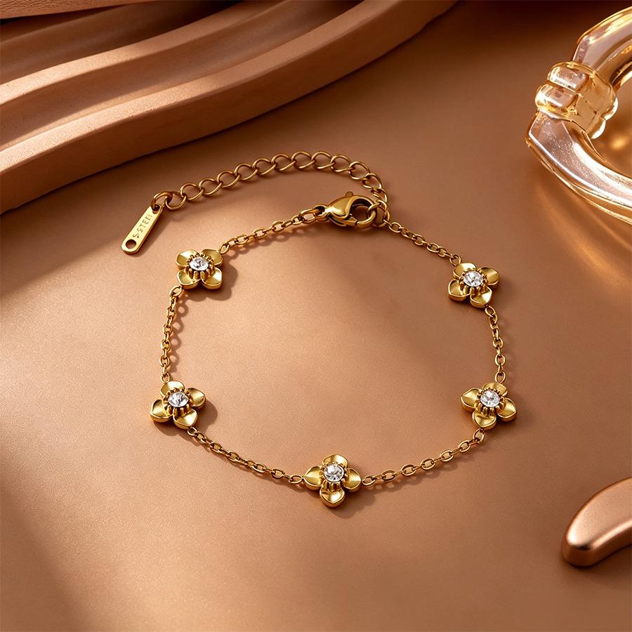 Luxury Rhinestone Titanium Steel Bracelet Set: Four-Leaf Clover & Heart Rhombus Versatile Women's Jewelry