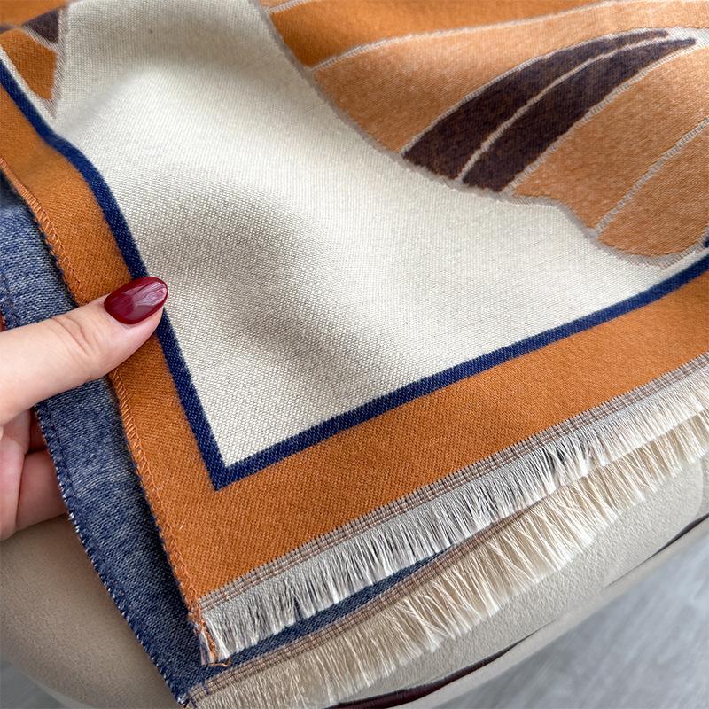 Imitation Cashmere Thermal Scarf Abstract Flower Contrasting Color Double-sided High-end Shawl Women