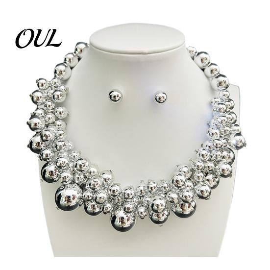 Elegant Choker Jewelry 1 Set Chunky Faux Pearl Jewelry, Beaded And Luxurious Cluster Necklace Earrings, Metallic for Women Dinner Parties Wedding Off