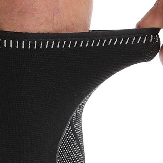 1Pc Shin Protector Soft Fabric Non-Slip Comfortable Breathable Tear Resistant Calf-Protector Skin-touch Shockproof