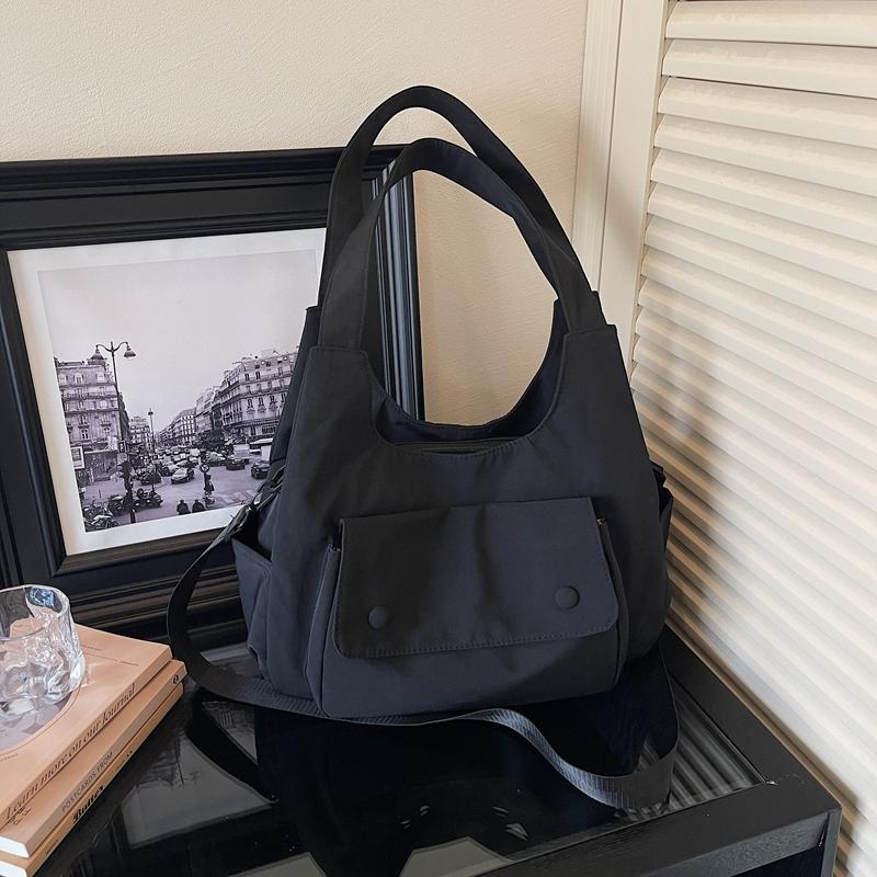 Commuting Large Capacity Shoulder Tote Bag Women's Underarm Bag