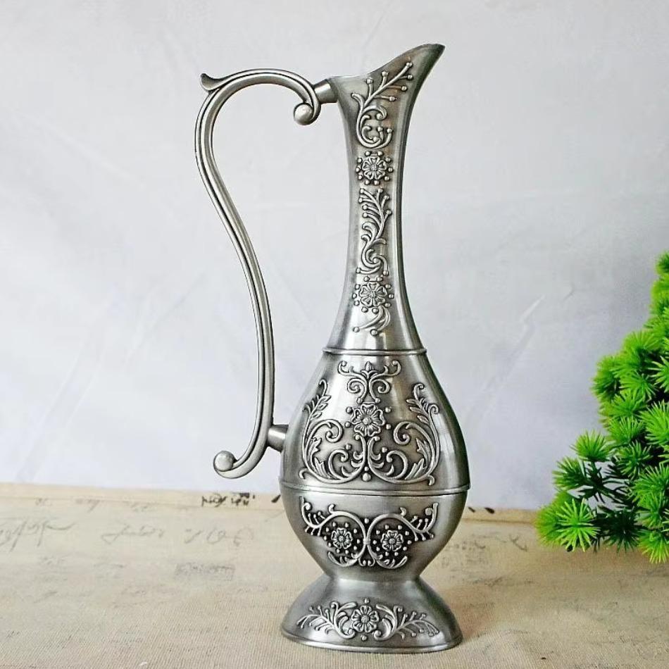 1Pcs European Bottle Shaped Flower Vase Top Selling Modern Soft Home Decoration New Design Metal Brass Vases Room Decor