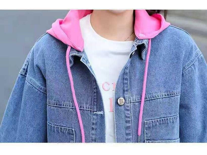 Women's Short Denim Jacket with Removable Hood, Embroidered Letters, Slimming Korean-Style Loose Fit for Spring and Autumn
