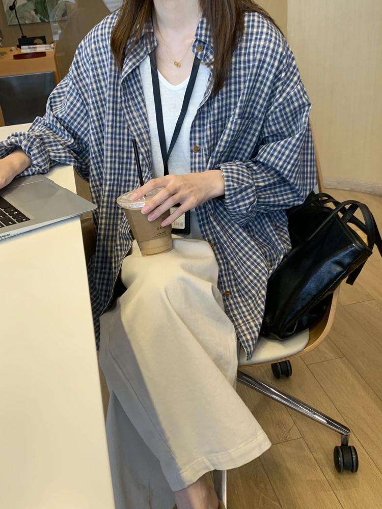 

Women s Spring Blue Plaid Shirt Jacket - Relaxed Fit, Long Sleeve, Retro Style Extra Large