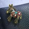 Einteilige Strass-Pferdebrosche, Unisex Emaille-Tier-Anstecker, Ideal für Damen-Büroparty, Modeaccessoires und Geschenke