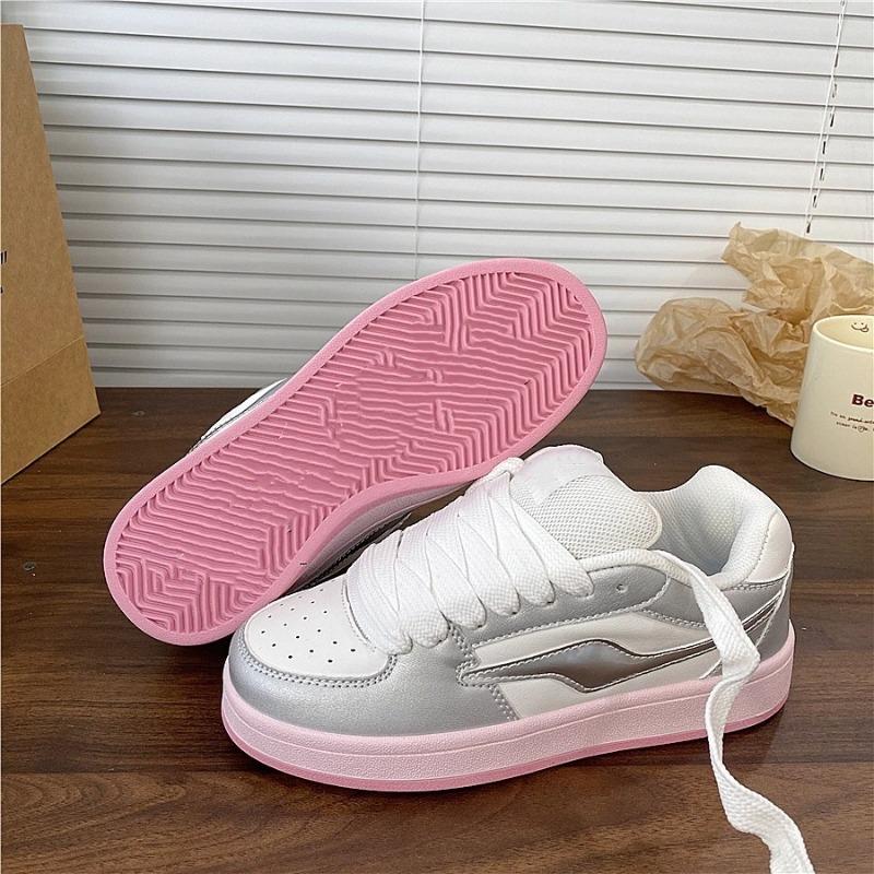Student Leisure Niche Design Board Shoes Trendy New Harajuku Flat-bottomed Street Sports Shoes Women
