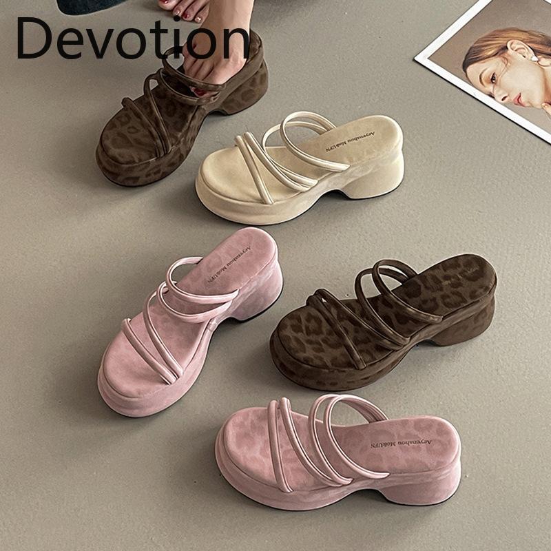 Fashionable Shoes Retro Thin-band Thick-soled Slippers New Fashionable Sandals for Women Devotion