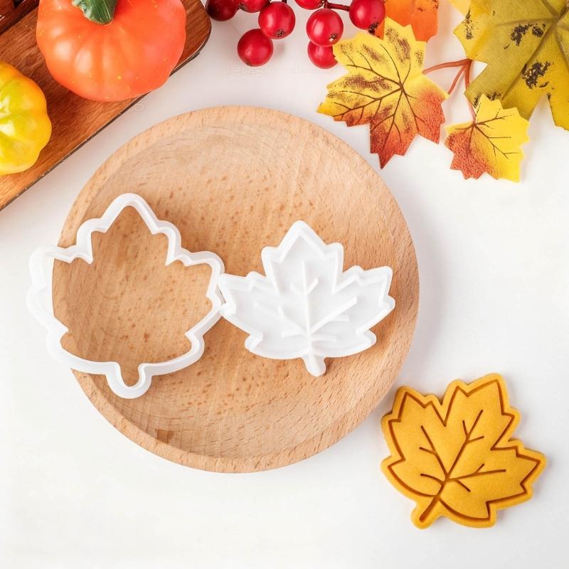 Festival Thanksgiving Themed Plastic Cookie Molds Set Includes Turkey Maples Leaf Chestnut Pumpkin Shape For Handmade Cookie