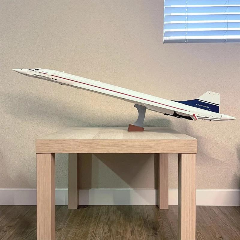 2083pcs Concorde Passenger Aircraft Large Creative Decoration Puzzle Building Blocks Toy Gift