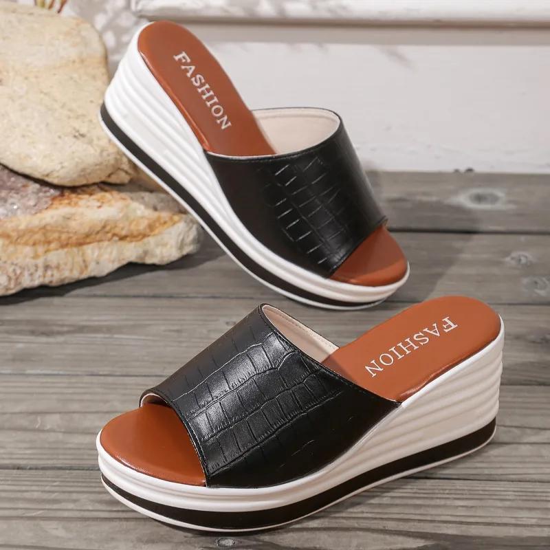 Fashion 2025 New Ladies Shoes Open Toe Women's Slippers Fashion Outdoor Casual Summer Plus Size Comfortable Best Seller Wedge Slippers