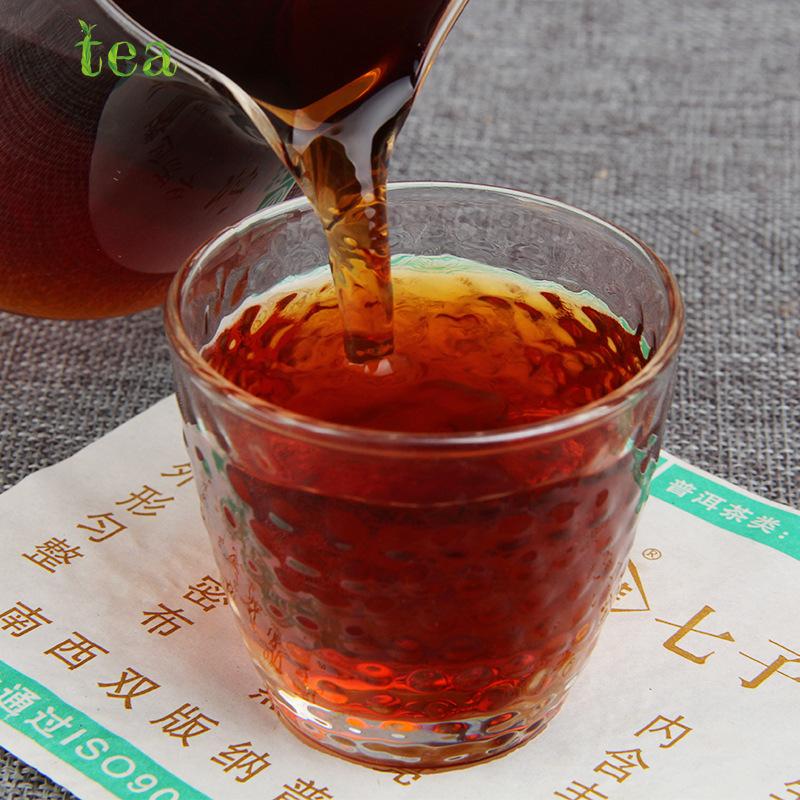 In 2005, Menghai ripe tea cake tea was compared to Yibi tea, and Yunya Yunnan Qizi cake tea was cooked 357g